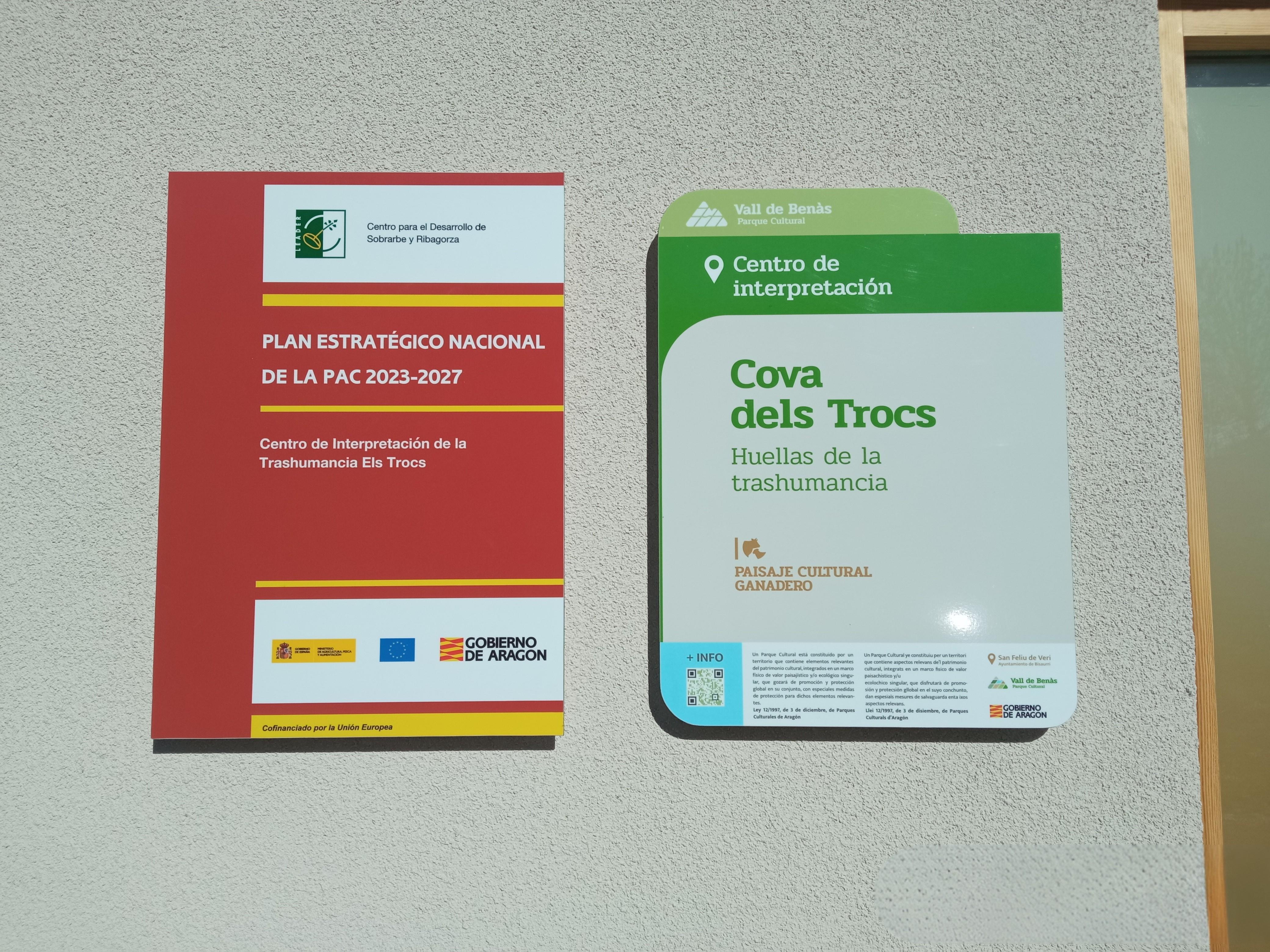 Rotulo. C. I. de la Trashumancia. Cueva Els Trocs